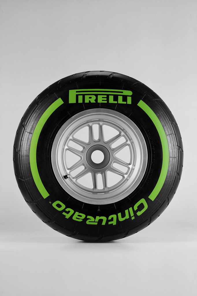 Pirelli F1 gomme 2012